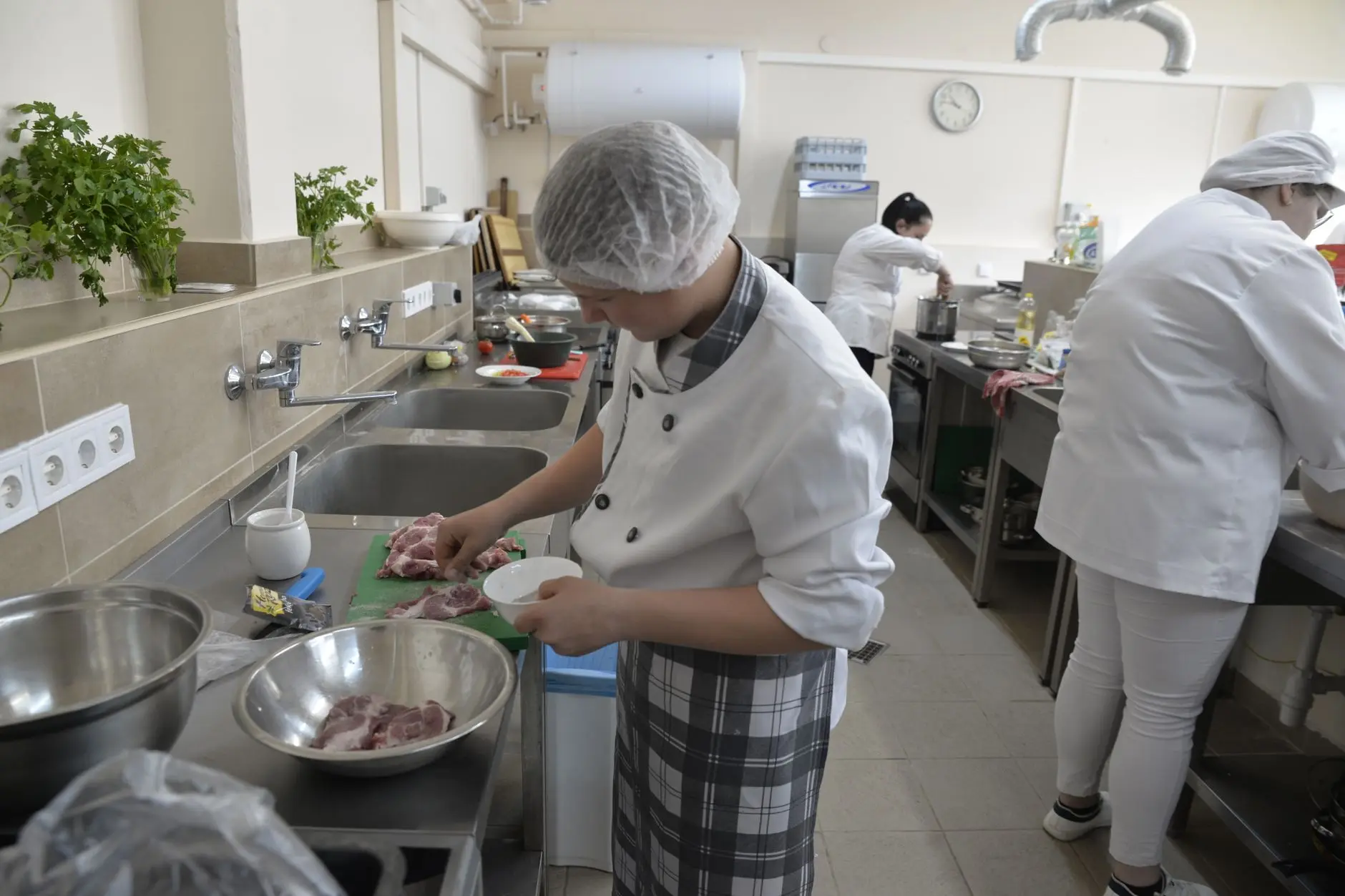MES系统与数据采集模块对接规范及实施流程详解
